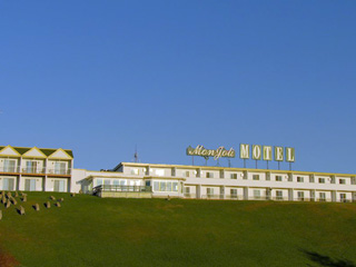 Mon Joli Motel