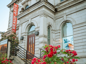 Devanture du Musée des beaux-arts de Sherbrooke.
